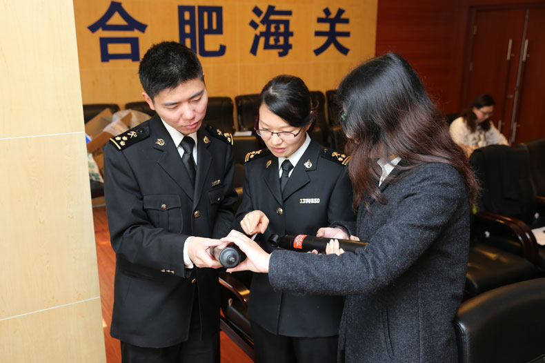 站在资本市场风口 跨境电商成为地方经济转型的“拱顶石”2.png